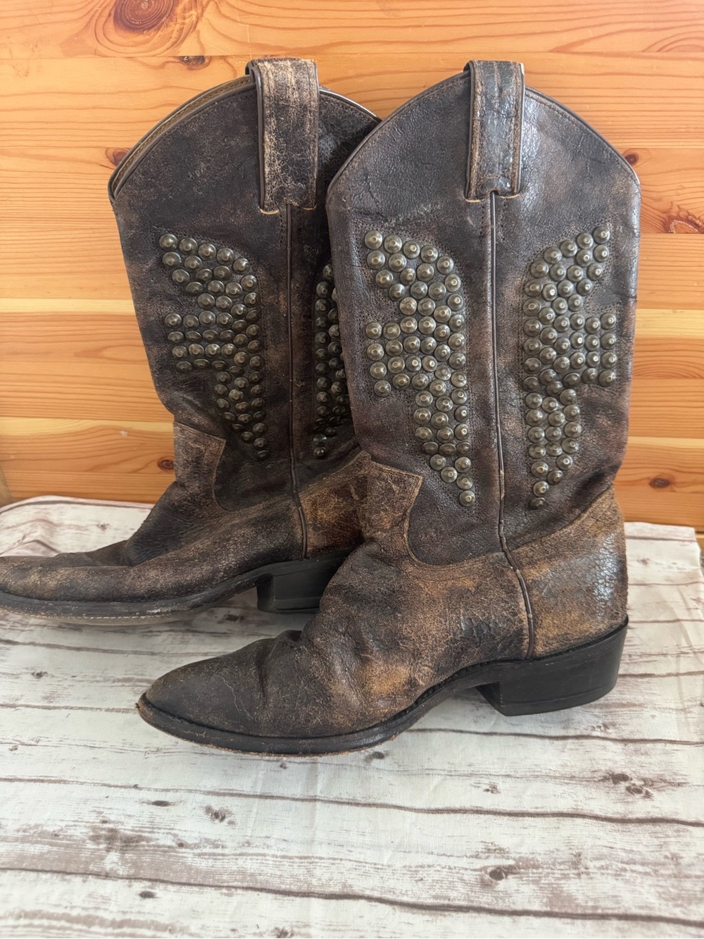 Frye Billy Hammered Studded Boots